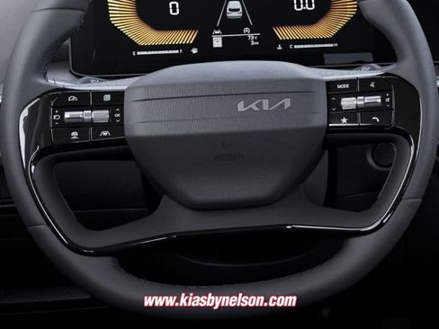 New 2026 Kia Sorento LX FWD image 24