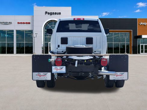 New 2026 RAM 5500 Tradesman w/ Chrome Appearance Group AWD/4WD image 8