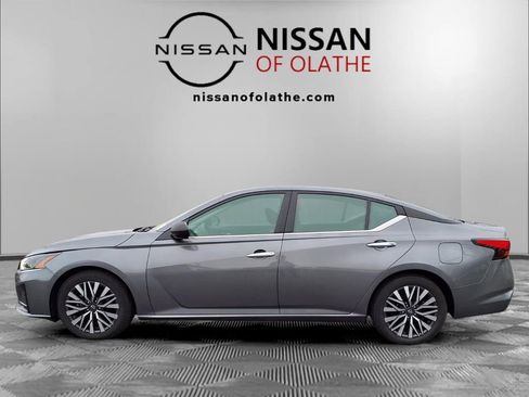 Certified 2024 Nissan Altima 2.5 SV image 20