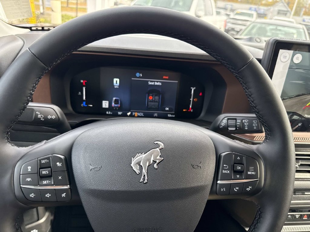 New 2026 Ford Bronco Sport Outer Banks w/ Outer Banks Tech Package+ AWD/4WD image 11