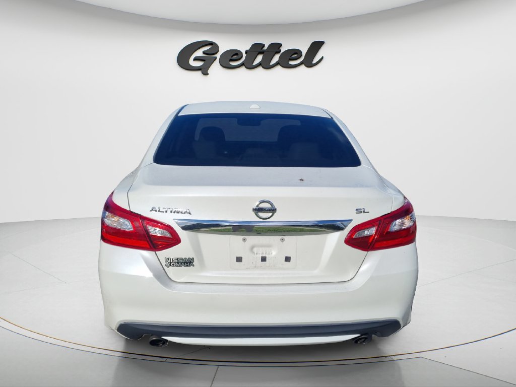 Used 2017 Nissan Altima 2.5 SL w/ 2.5 Technology Package FWD image 5