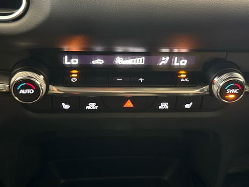 Certified 2023 MAZDA CX-30 AWD 2.5 S w/ Preferred Package image 17