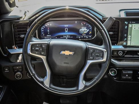 Used 2024 Chevrolet Silverado 2500 LT AWD/4WD image 25