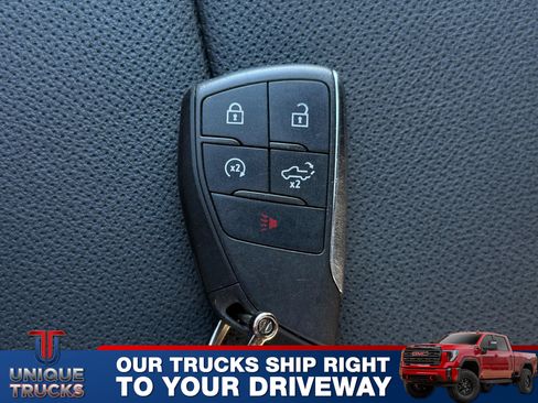 Used 2024 Chevrolet Silverado 1500 LTZ AWD/4WD image 36
