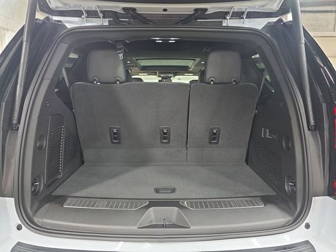 New 2026 GMC Yukon Denali w/ Sun & Power Step Package AWD/4WD image 13
