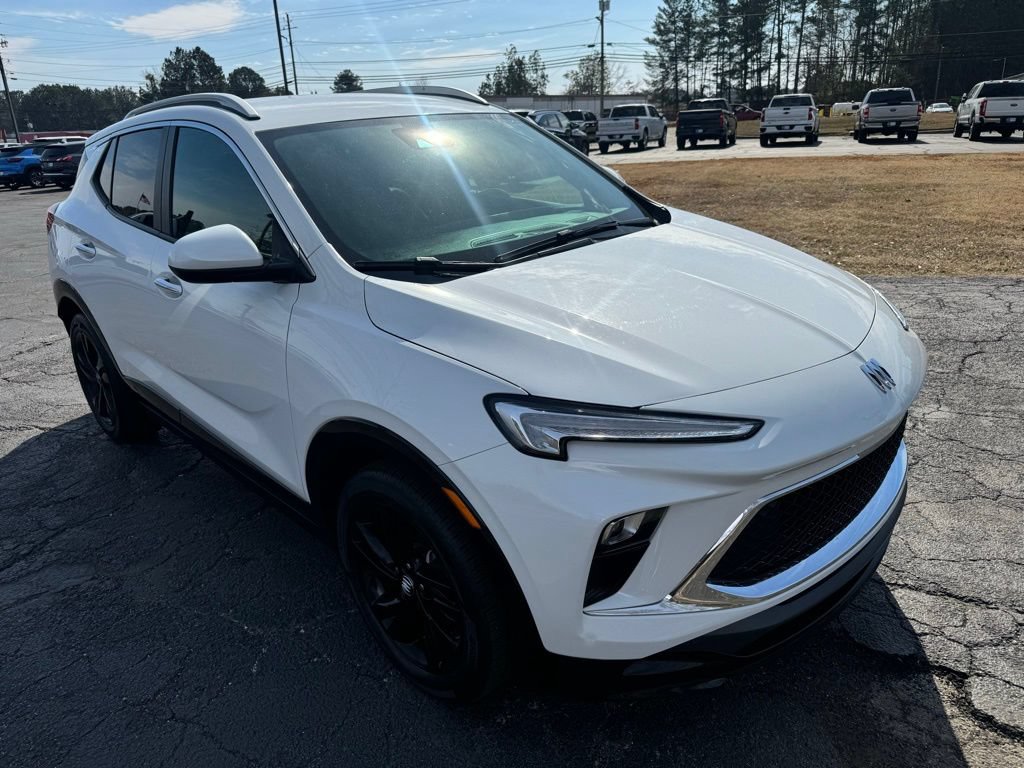 Certified 2024 Buick Encore GX Sport Touring w/ Comfort Package FWD image 12