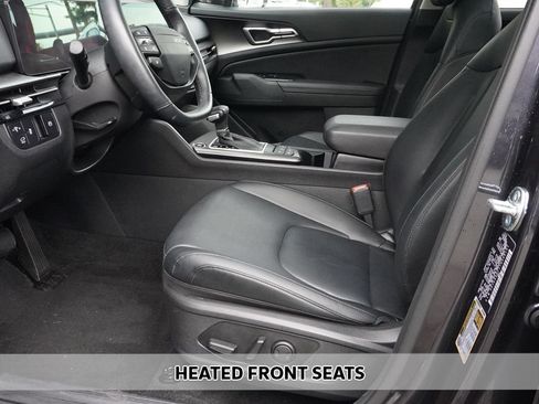 Used 2026 Kia Sportage EX w/ EX Panorama Roof Package FWD image 7