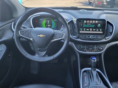 Used 2017 Chevrolet Volt LT w/ Comfort Package image 13