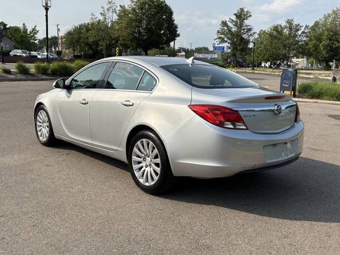 Used 2012 Buick Regal Leather FWD image 13