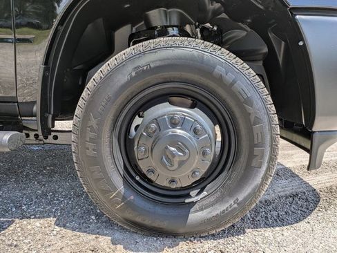 New 2026 RAM 3500 Tradesman AWD/4WD image 10