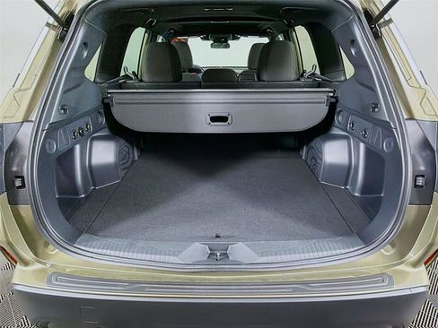 Certified 2026 Subaru Forester Premium AWD/4WD image 26