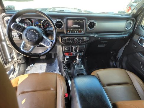 Used 2021 Jeep Wrangler Unlimited Rubicon AWD/4WD image 16