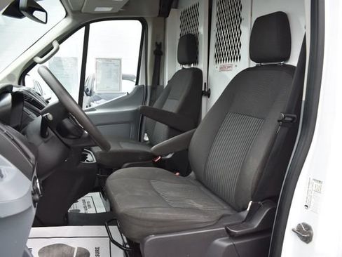 Used 2019 Ford Transit 250 148 Medium Roof RWD image 8