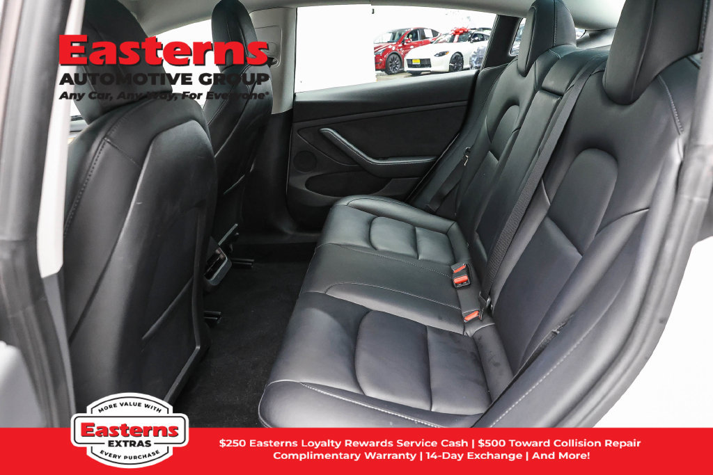 Used 2022 Tesla Model 3 Long Range AWD/4WD image 17