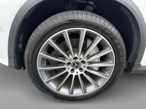 Used 2019 Mercedes-Benz GLC 300 4MATIC Coupe image 7