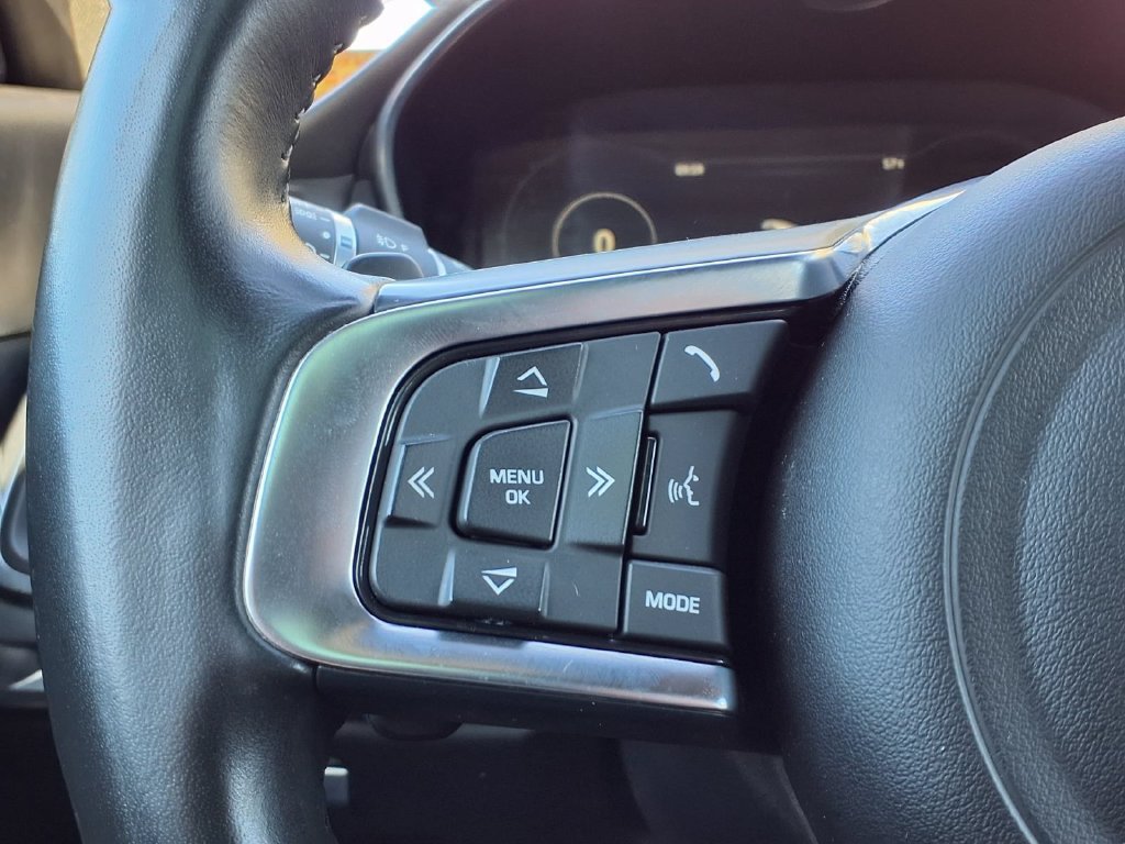 Used 2020 Jaguar E-PACE Checkered Flag AWD/4WD image 16