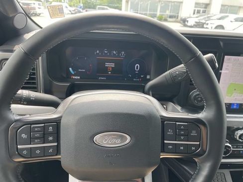 Used 2026 Ford F250 Platinum AWD/4WD image 26
