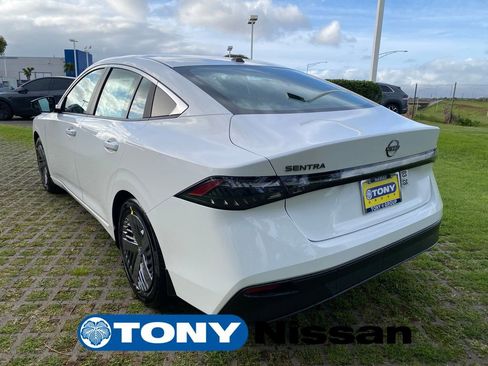 New 2026 Nissan Sentra SV FWD image 5