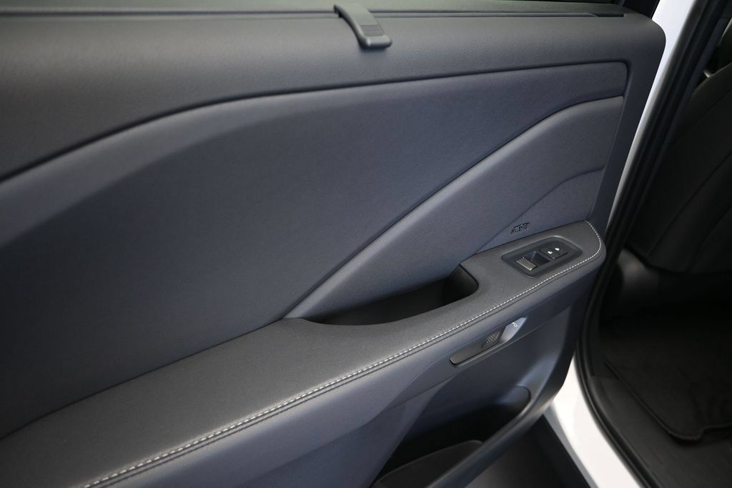 New 2026 Lexus TX 500h AWD w/ Technology Package image 15