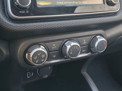 Used 2024 Nissan Kicks S image 26