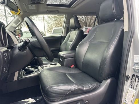 Used 2012 Toyota 4Runner Limited image 14