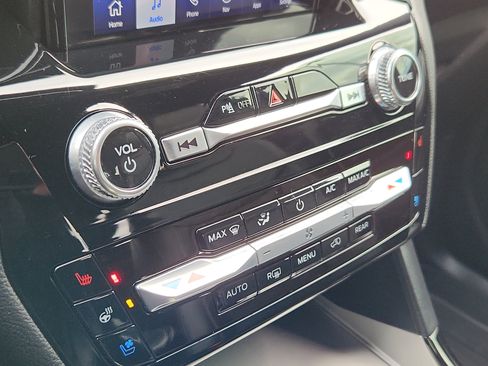 Used 2024 Ford Explorer ST w/ Equipment Group 401A image 22