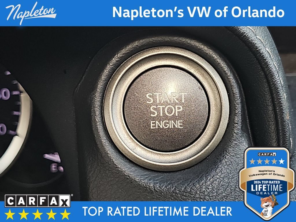 Used 2016 Lexus IS 200t RWD image 18