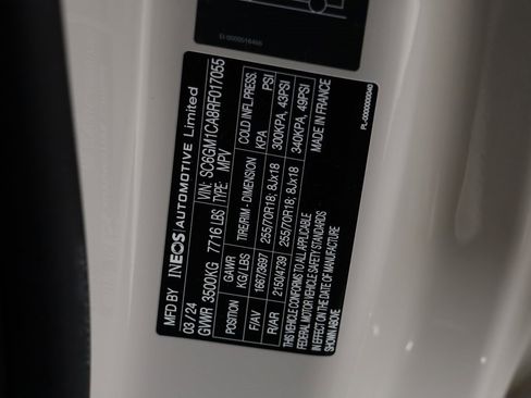 Used 2024 INEOS Grenadier Fieldmaster Edition image 27