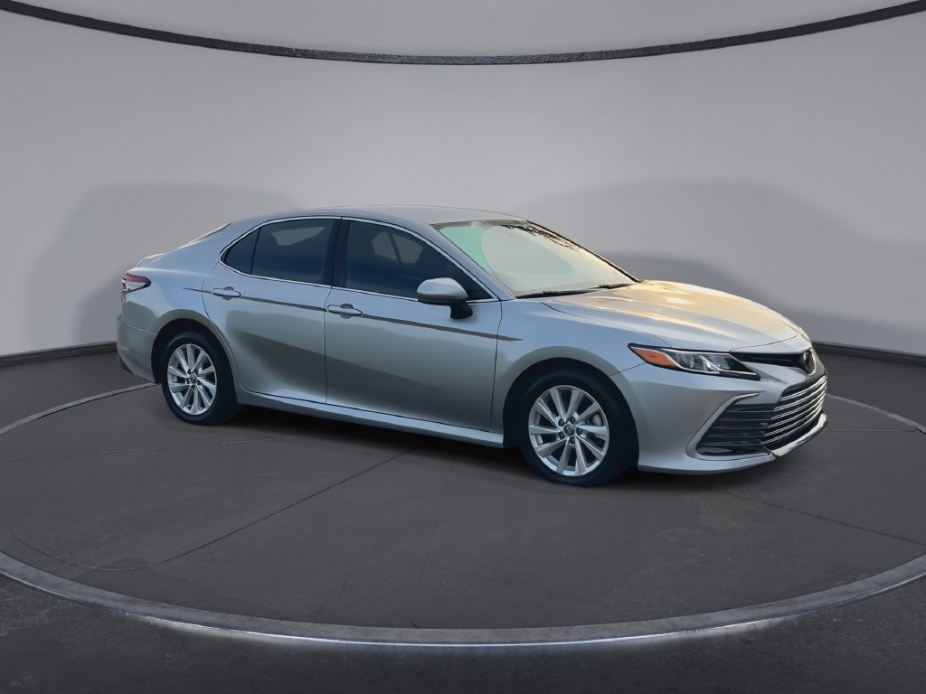 Used 2023 Toyota Camry LE FWD image 2