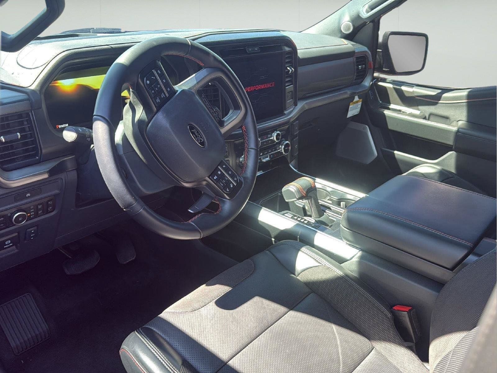 Certified 2025 Ford F150 Raptor AWD/4WD image 8