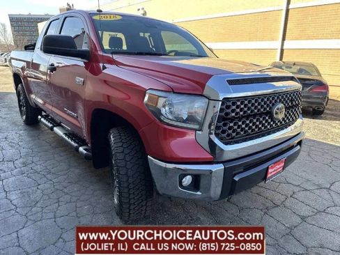 Used 2018 Toyota Tundra SR5 AWD/4WD image 1