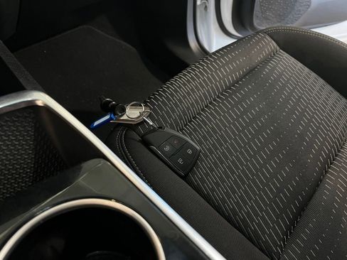 Used 2025 Chevrolet Equinox LT image 21