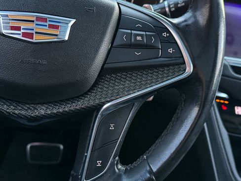 Used 2020 Cadillac XT5 Sportv image 34