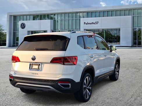 Certified 2024 Volkswagen Taos SE FWD image 6