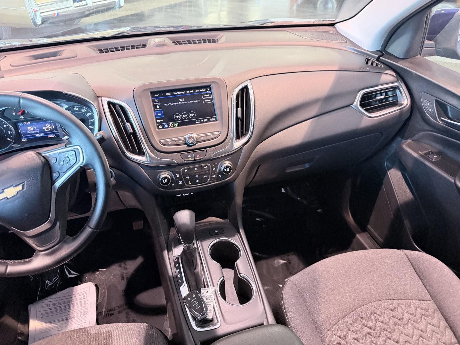 Used 2023 Chevrolet Equinox LT AWD/4WD image 38