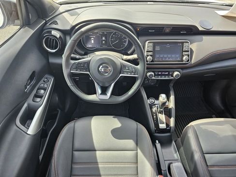 Certified 2020 Nissan Kicks SR w/ SR Premium Package image 13
