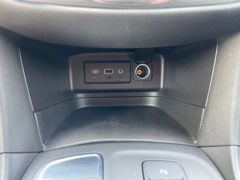 Used 2024 Chevrolet Equinox LT w/ LPO, Floor Liner Package FWD image 27