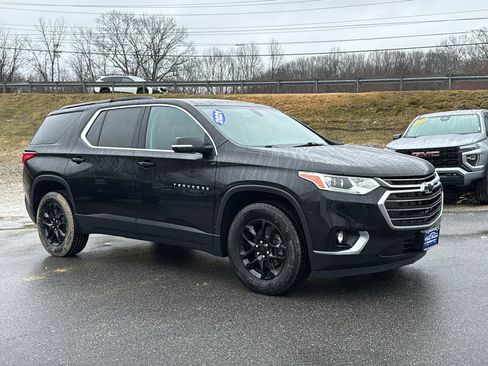 Used 2021 Chevrolet Traverse LT AWD/4WD image 2