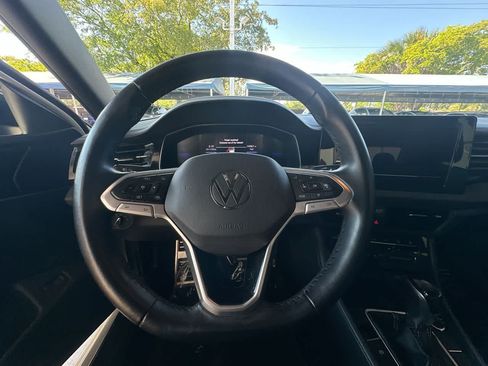 Used 2025 Volkswagen Jetta Sport FWD image 15