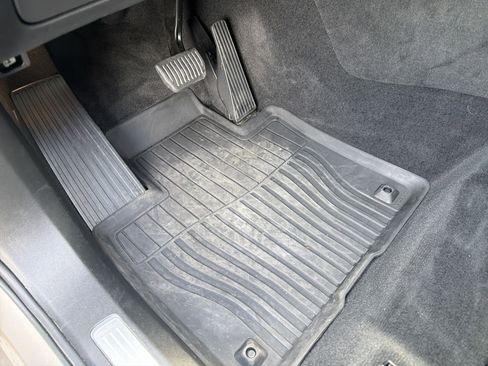 Certified 2023 Volvo XC90 B6 Plus w/ Protection Package Premier image 17