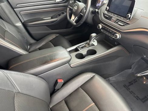 Used 2020 Nissan Altima 2.5 SR w/ Premium Package FWD image 25