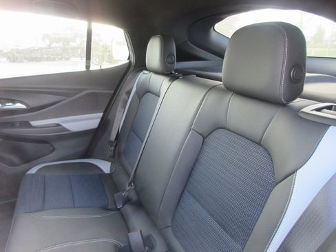 New 2026 Buick Envista Preferred image 14