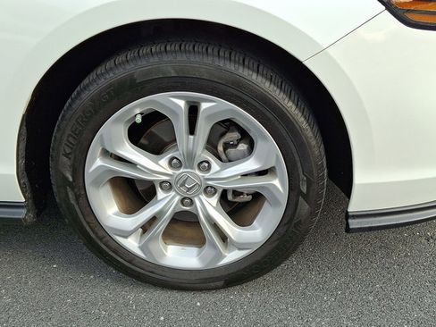 Certified 2023 Honda Accord LX image 8