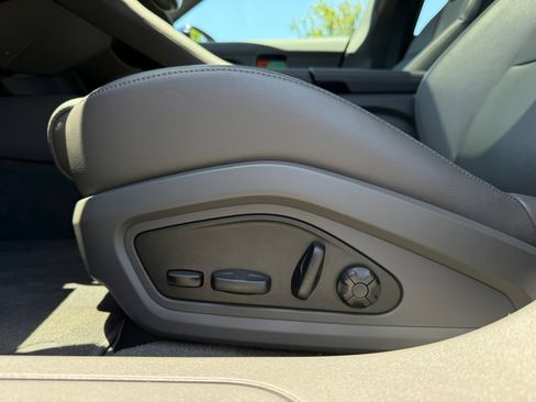 Certified 2023 Porsche Taycan RWD image 26