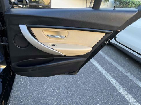 Used 2018 BMW 320i Sedan image 65