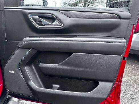 Used 2023 Chevrolet Tahoe Z71 w/ Off-Road Capability Package image 43