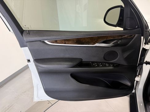 Used 2018 BMW X5 xDrive35i AWD/4WD image 16