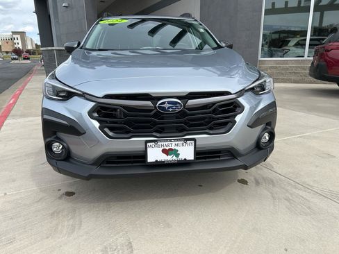 Certified 2024 Subaru Crosstrek 2.5i Limited AWD/4WD image 3