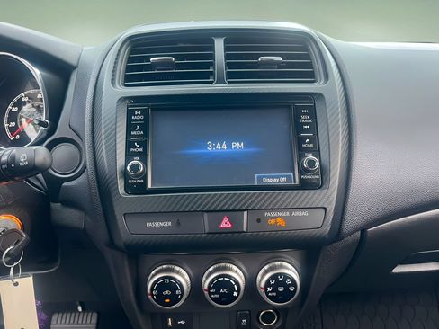 Used 2024 Mitsubishi Outlander Sport AWD image 11