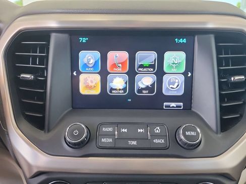 Certified 2018 GMC Acadia Denali w/ Technology Package FWD image 13